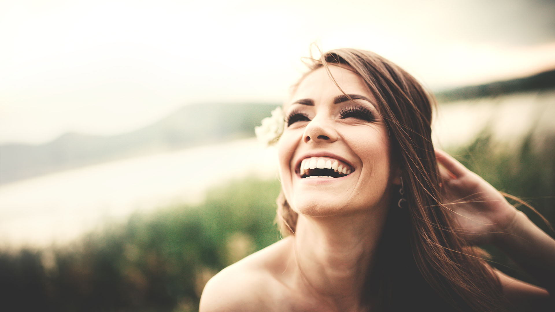 Ксивае шеншена. Красивая улыбка девушки. Моя женщина улыбается. Моя женщина улыбается. Девушка улыбается.